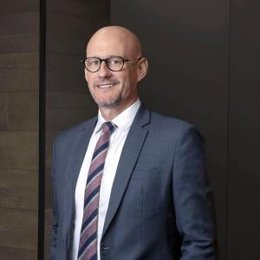 投资者因市场操纵案被判支付198,000新元_海马财经